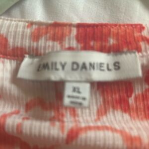 Emily Daniels Orange and White Top XL
